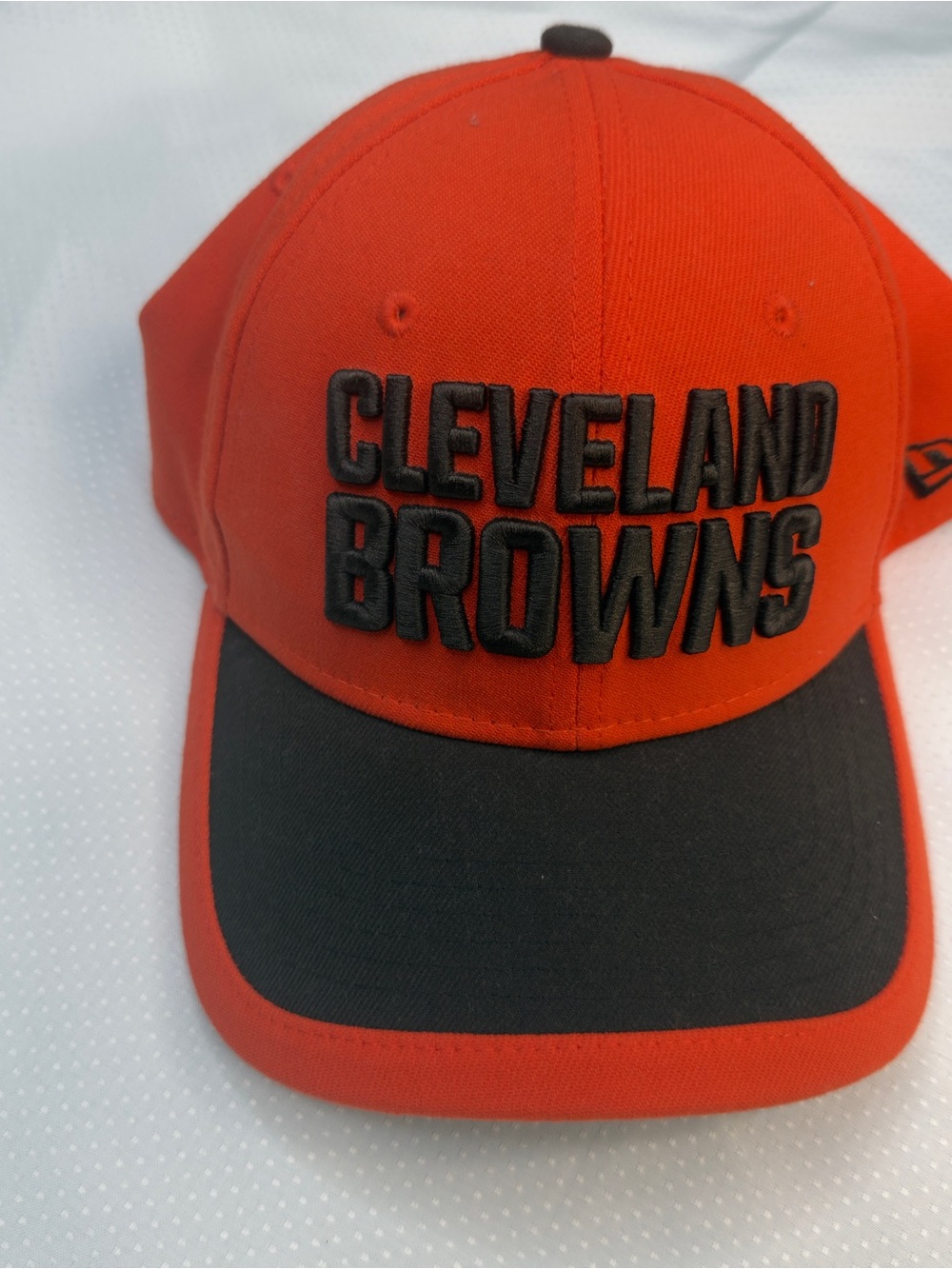 Cleveland Browns New Era 39THIRTY Hat Cap Orange Black NFL Stretch Fit Size S/M